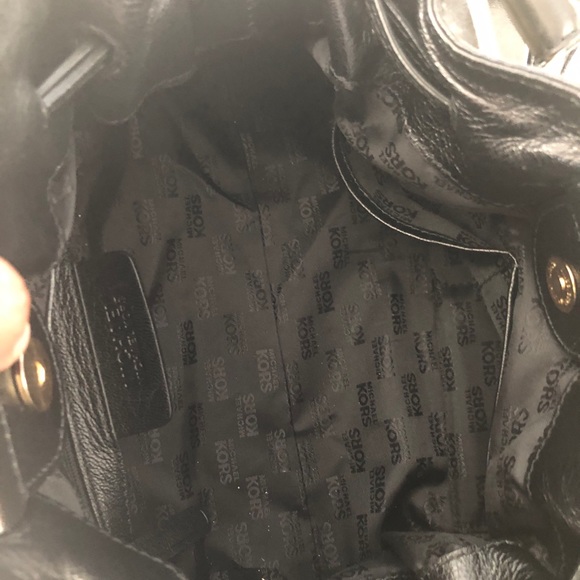 💥💥💥Host pick 💥💥💥Beautiful Authentic Michael Kors Rehearsal Satchel - Picture 9 of 16